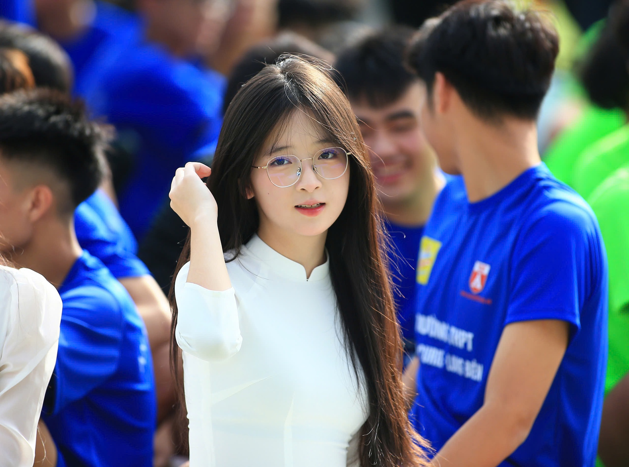 Nữ sinh Hà Nội rạng rỡ trong nắng thu, sôi nổi khai mạc giải đấu 24 tuổi- Ảnh 4. Nữ sinh Hà Nội rạng rỡ trong nắng thu, sôi nổi khai mạc giải đấu 24 tuổi- Ảnh 4.