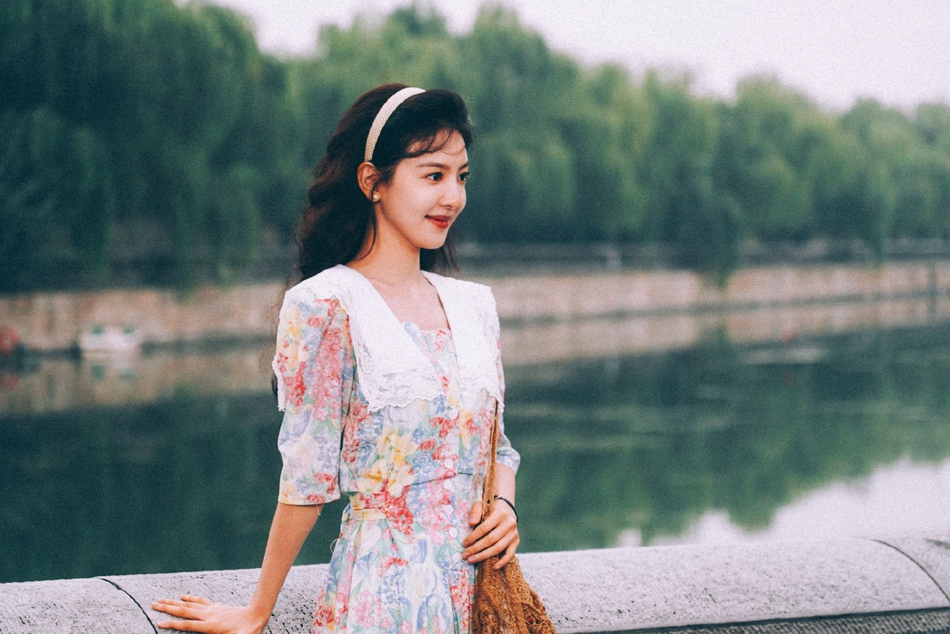 Y&ecirc;u mỹ nh&acirc;n n&agrave;y l&agrave; sai th&igrave; cuộc đời n&agrave;y kh&ocirc;ng ai cần đ&uacute;ng: Đẹp đến nỗi cả thế giới phải tương tư- Ảnh 3.