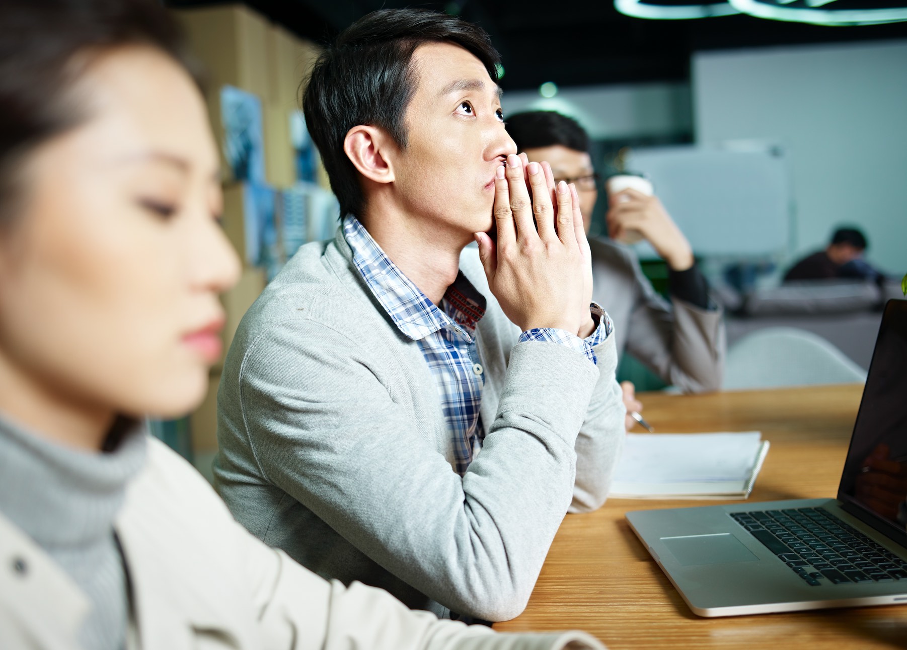 Đến tuổi trung niên, thất bại nhất của chúng ta không phải là không có tiền, mà là không thể "sống sót" qua 3 rào cản này- Ảnh 3. Đến tuổi trung niên, thất bại nhất của chúng ta không phải là không có tiền, mà là không thể "sống sót" qua 3 rào cản này- Ảnh 3.