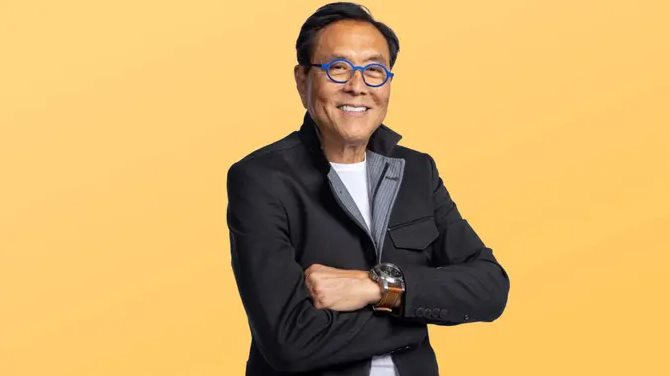 Buổi họp lớp cay đắng khiến tác giả 'Cha giàu, Cha nghèo' than thở: Người nghèo không liều thì mãi không giàu!- Ảnh 3.