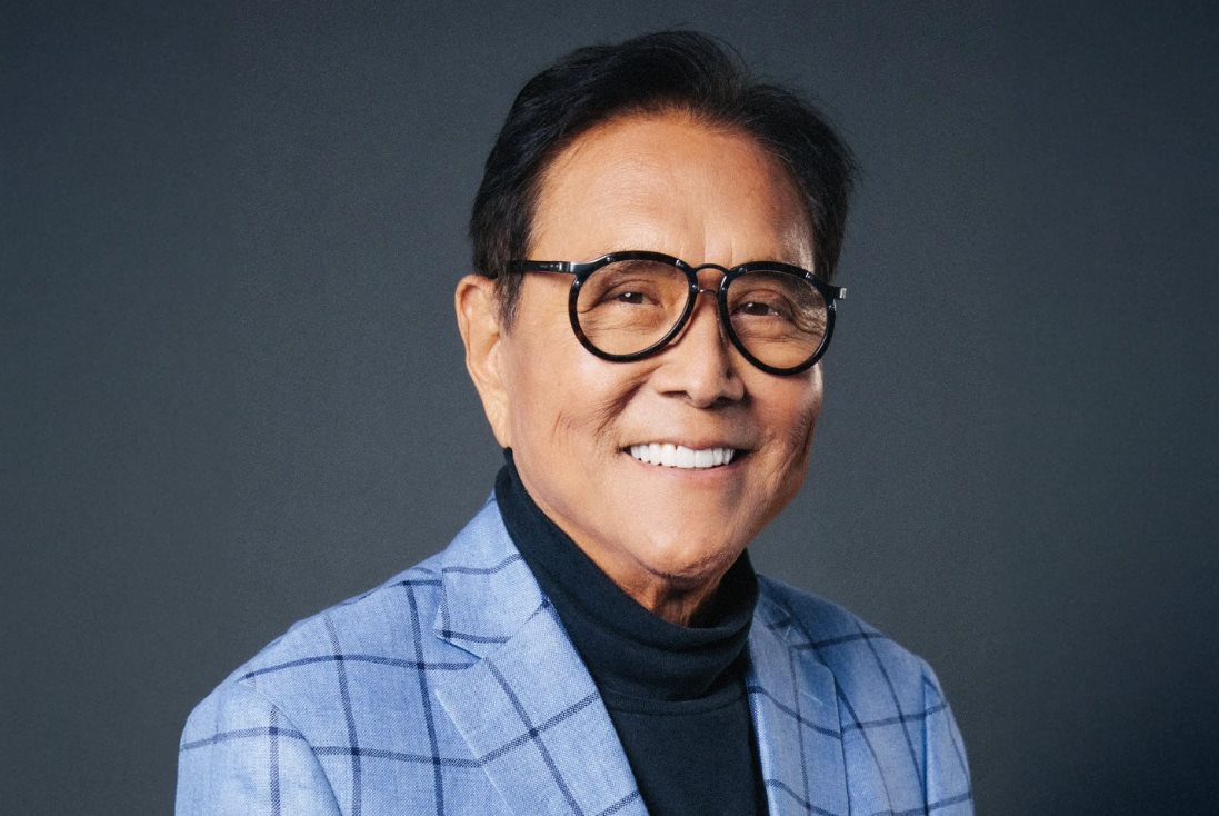 Buổi họp lớp cay đắng khiến tác giả 'Cha giàu, Cha nghèo' than thở: Người nghèo không liều thì mãi không giàu!- Ảnh 5.