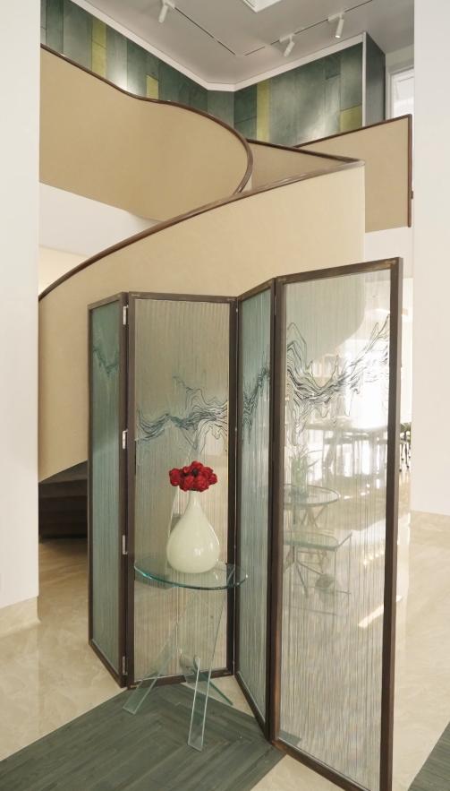 Nam nghệ sĩ 70 tuổi xây biệt thự 1.200m2 cùng vợ dưỡng già: Không sống cùng con cháu, không nghỉ hưu vẫn hài lòng- Ảnh 4. Nam nghệ sĩ 70 tuổi xây biệt thự 1.200m2 cùng vợ dưỡng già: Không sống cùng con cháu, không nghỉ hưu vẫn hài lòng- Ảnh 4.