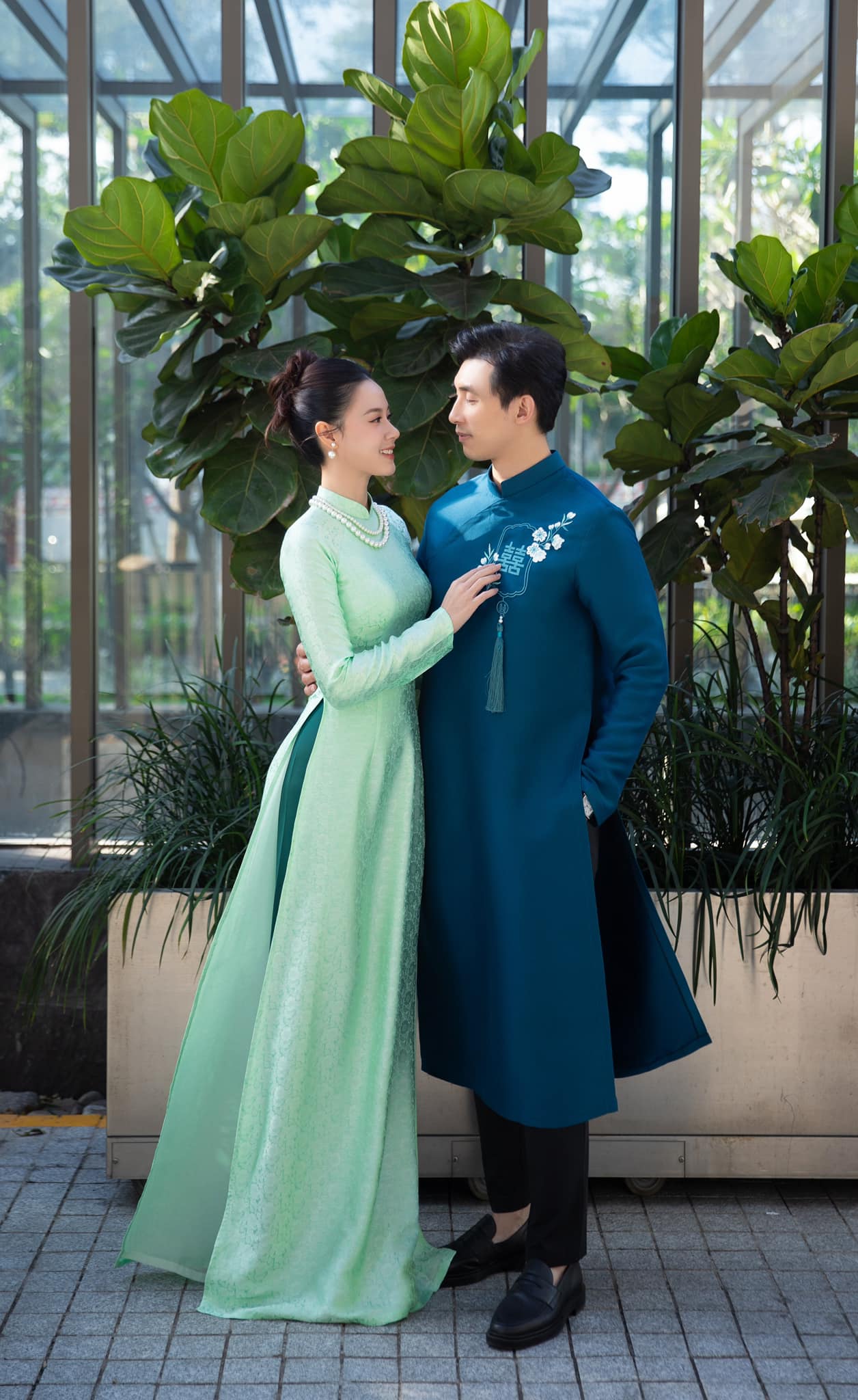 Midu và gia đình Chủ tịch Nhựa tái chế Duy Tân lộ bức ảnh chưa từng thấy- Ảnh 5.