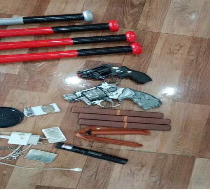 Kiểm tra phòng trọ, bắt thanh niên sinh năm 2005- Ảnh 1. Kiểm tra phòng trọ, bắt thanh niên sinh năm 2005- Ảnh 1.