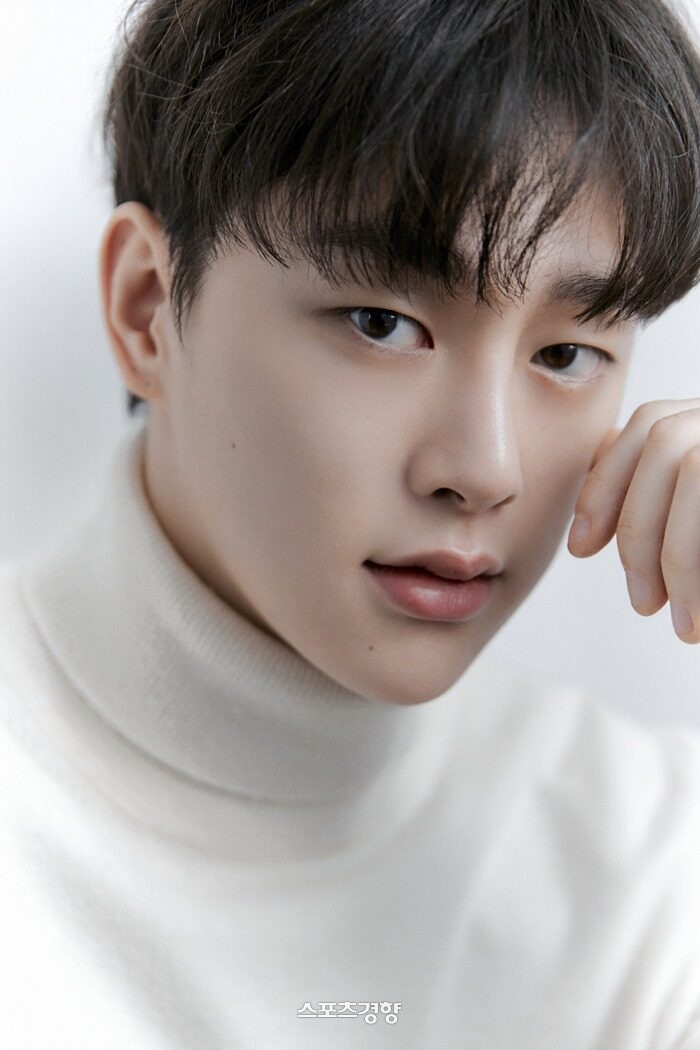 Hyun Bin gia nhập lực lượng đặc biệt- Ảnh 1. Hyun Bin gia nhập lực lượng đặc biệt- Ảnh 1.