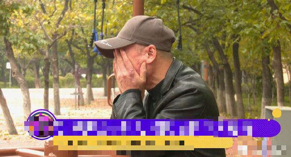 Người đàn ông đi khắp nơi suốt 2 thập kỷ để tìm lại mối tình đầu, vợ ủng hộ hết mình- Ảnh 2. Người đàn ông đi khắp nơi suốt 2 thập kỷ để tìm lại mối tình đầu, vợ ủng hộ hết mình- Ảnh 2.