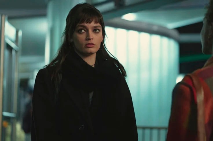 Xem phim Sex Education, người đ&agrave;n &ocirc;ng gần 50 như t&ocirc;i bật kh&oacute;c nức nở: C&oacute; những điều đến khi l&agrave;m bố rồi mới hiểu được!- Ảnh 1.