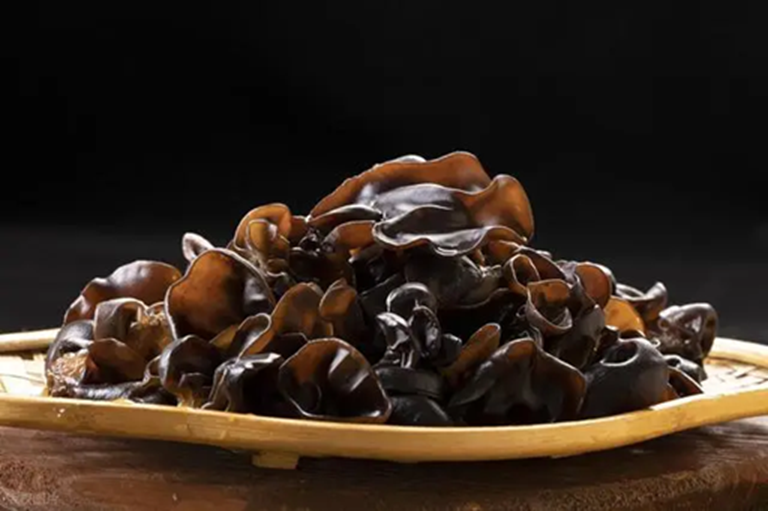 4 thực phẩm "ăn 1 lần, thận vượng 1 phần", chợ c&oacute; nhiều m&agrave; người Việt lười ăn- Ảnh 1.