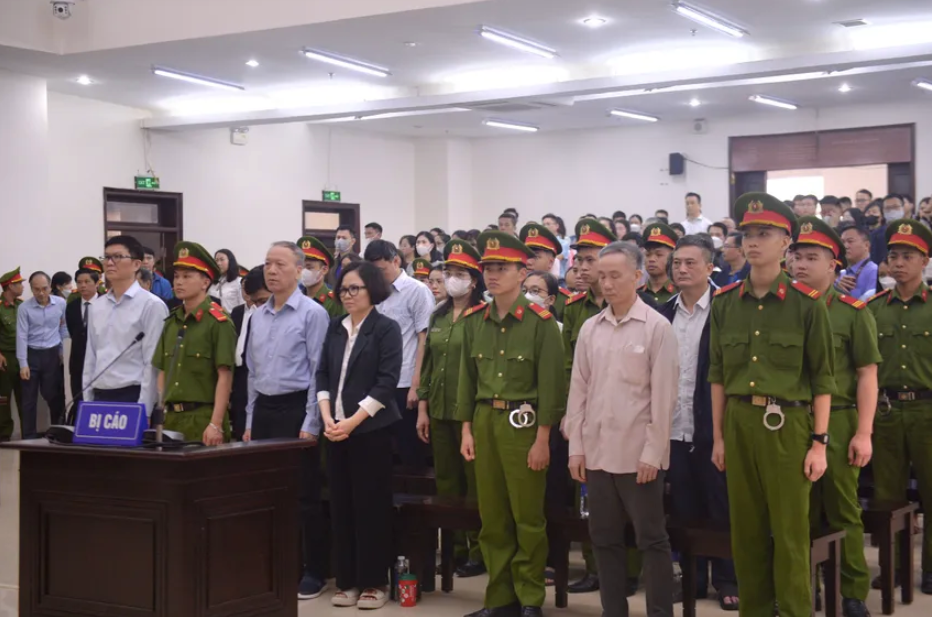 Không có thông tin việc chấp hành án phạt tù của ông Trịnh Văn Quyết- Ảnh 2. Không có thông tin việc chấp hành án phạt tù của ông Trịnh Văn Quyết- Ảnh 2.