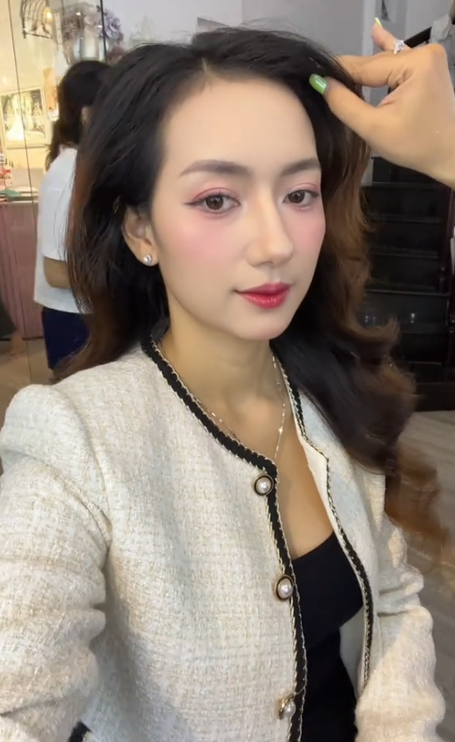 Ch&acirc;n dung hội mẹ chồng g&acirc;y sốt v&igrave; qu&aacute; trẻ- Ảnh 6.