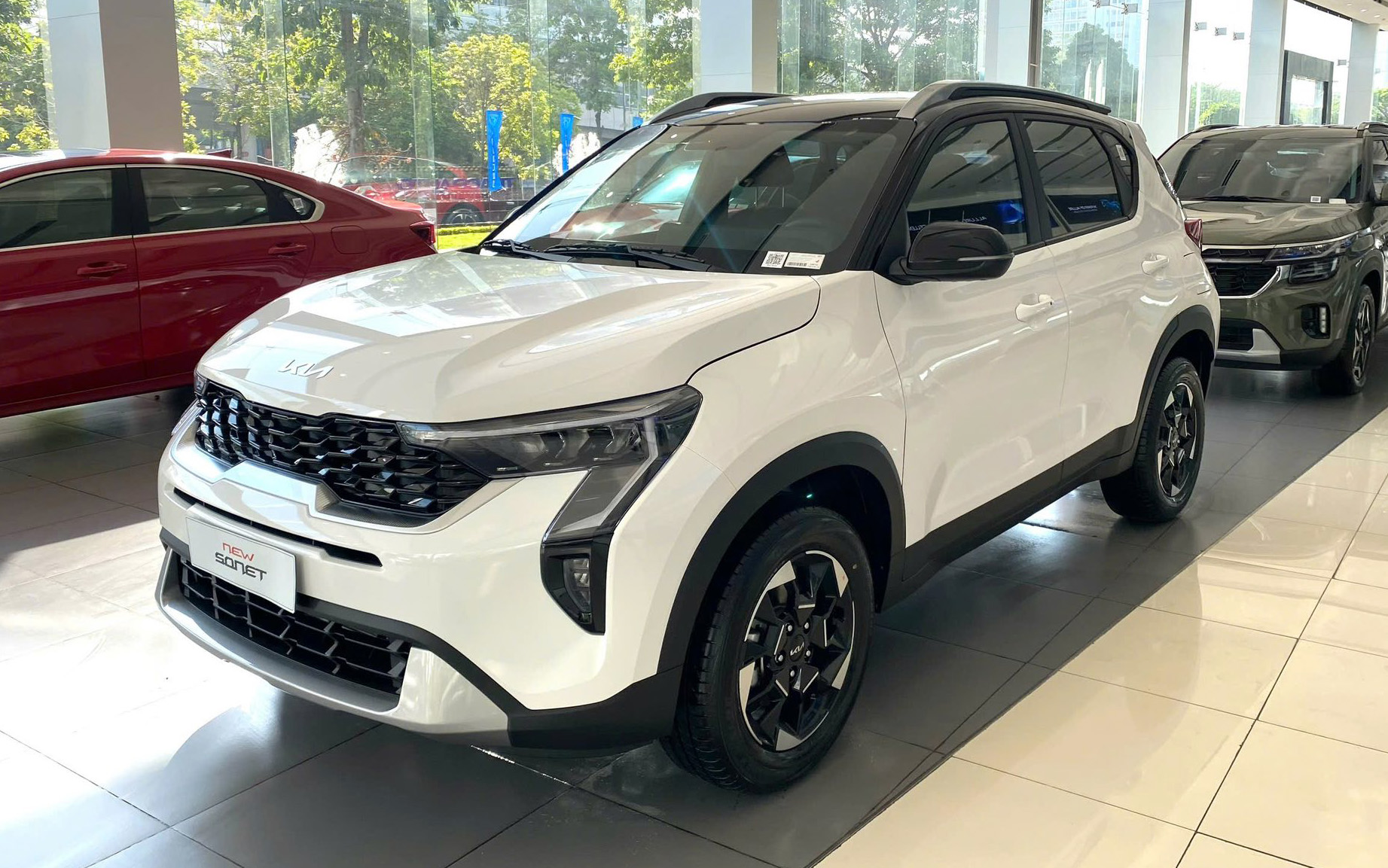 Loạt đối thủ của Fronx giảm giá hàng chục triệu đồng tại Việt Nam: Sonet bản mới liên tục giảm, Venue thực tế còn 450 triệu đồng- Ảnh 2. Loạt đối thủ của Fronx giảm giá hàng chục triệu đồng tại Việt Nam: Sonet bản mới liên tục giảm, Venue thực tế còn 450 triệu đồng- Ảnh 2.