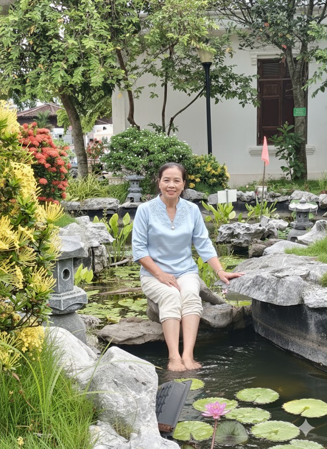 Tưởng mẹ chồng hẹn hò tuổi hồi xuân, ai ngờ bà làm nghề "độc lạ" kiếm cả chục triệu mỗi tháng- Ảnh 1. Tưởng mẹ chồng hẹn hò tuổi hồi xuân, ai ngờ bà làm nghề "độc lạ" kiếm cả chục triệu mỗi tháng- Ảnh 1.