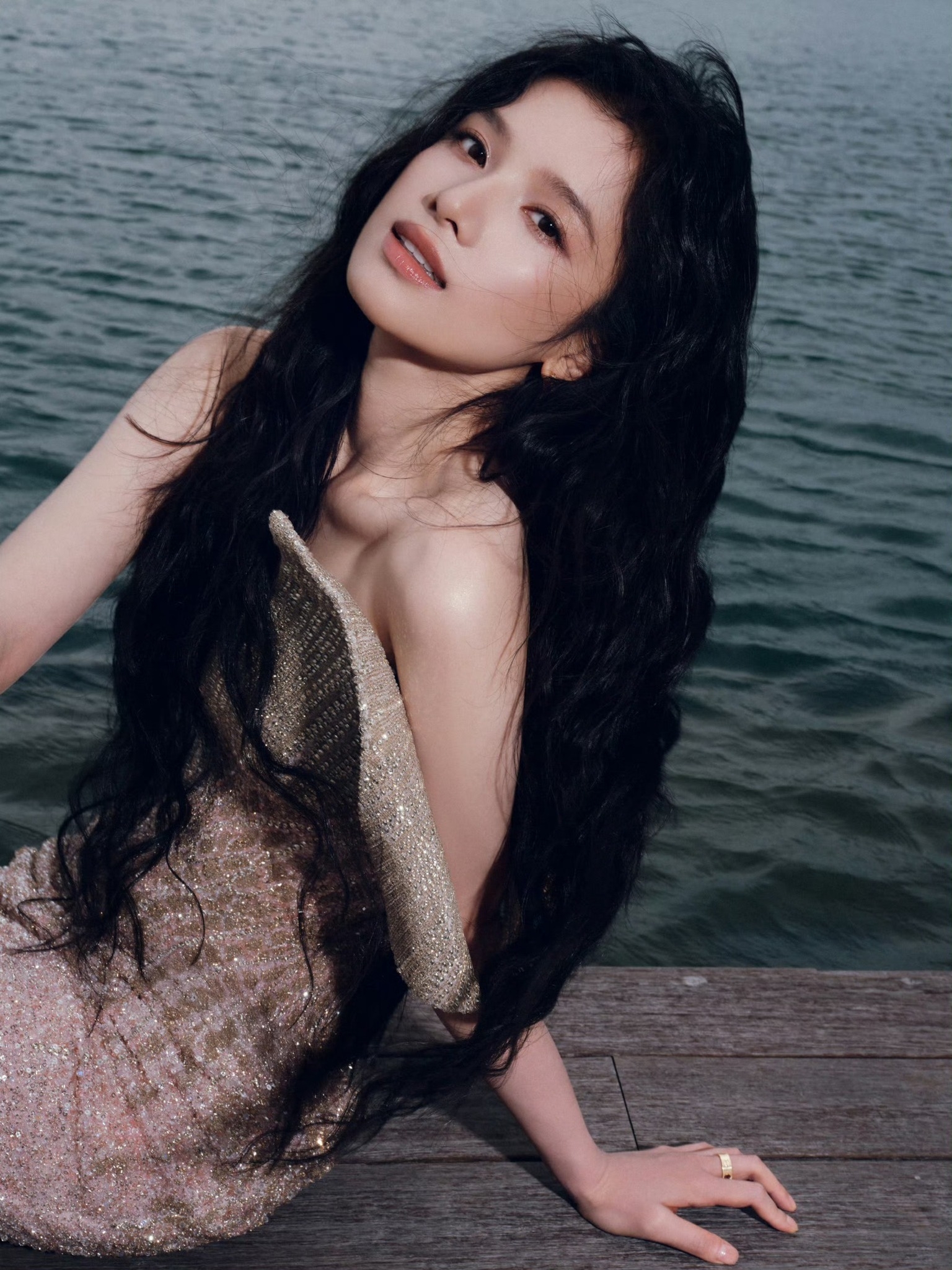 Ai photoshop cho công chúa showbiz mau bước ra xin lỗi khán giả: Visual đúng chuẩn cú lừa, không thể tin cùng 1 người- Ảnh 2.