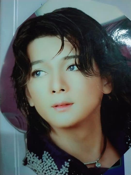 Quá khứ của nam ca sĩ dính líu vụ đánh bạc hơn 2.600 tỷ tại khách sạn Pullman: Cát xê tính bằng vàng gây sốc- Ảnh 3.