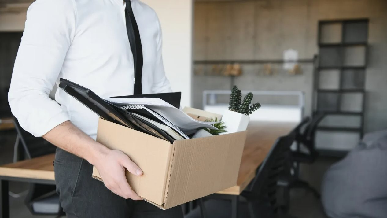 Lần đầu tiên sau 5 năm, một Big4 kiểm toán thu hẹp quy mô nhân sự, phá vỡ lời cam kết mở rộng thêm 100.000 người năm 2025- Ảnh 5.