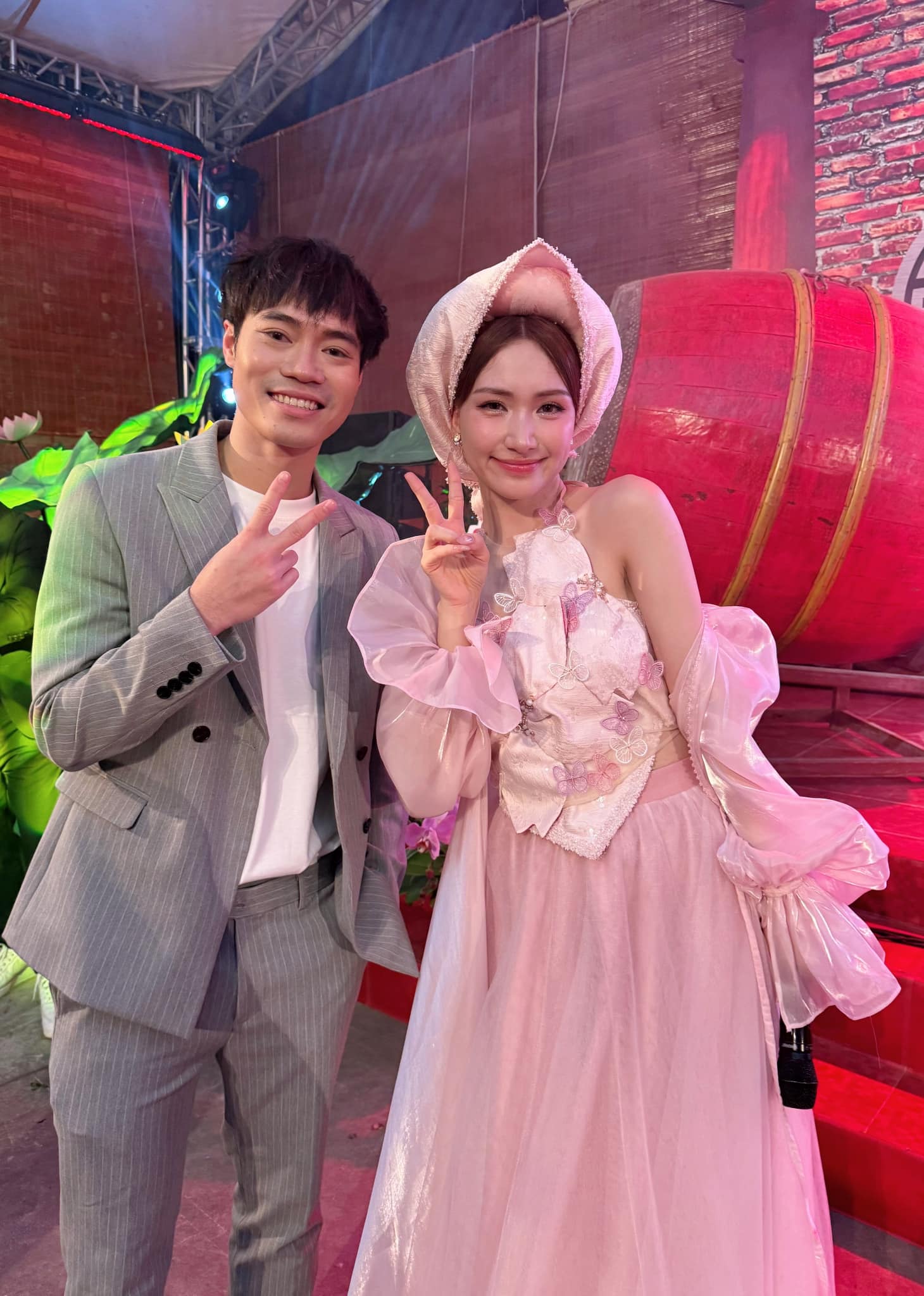 Hoà Minzy bỗng tính chuyện lấy chồng, còn nhắc thẳng tên Văn Toàn- Ảnh 5.