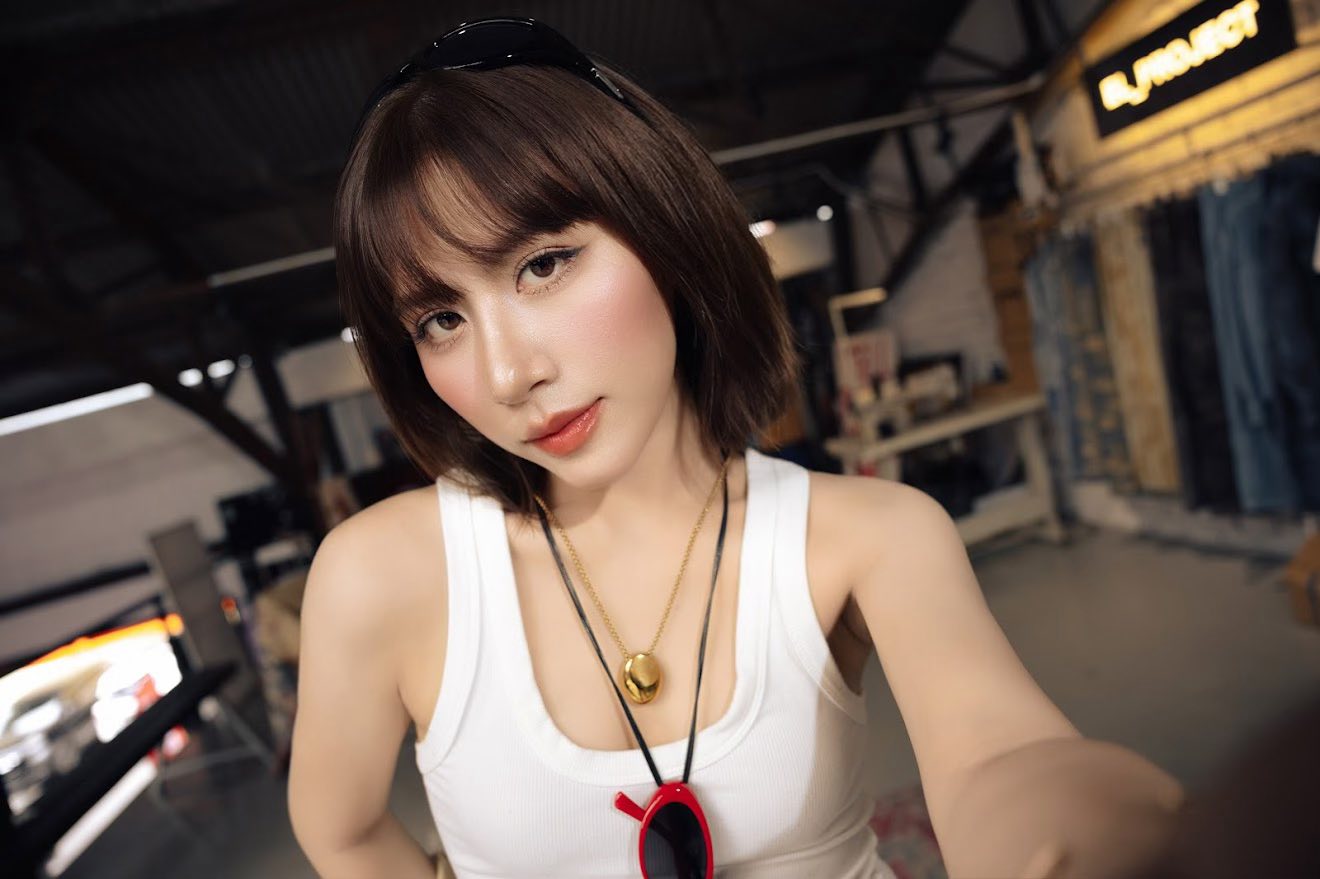 Bắt gặp cặp đôi Vbiz ngầm công khai tình cảm trước hàng trăm người, bảo sao bị đồn hẹn hò suốt 2 năm không dám cãi- Ảnh 4. Bắt gặp cặp đôi Vbiz ngầm công khai tình cảm trước hàng trăm người, bảo sao bị đồn hẹn hò suốt 2 năm không dám cãi- Ảnh 4.