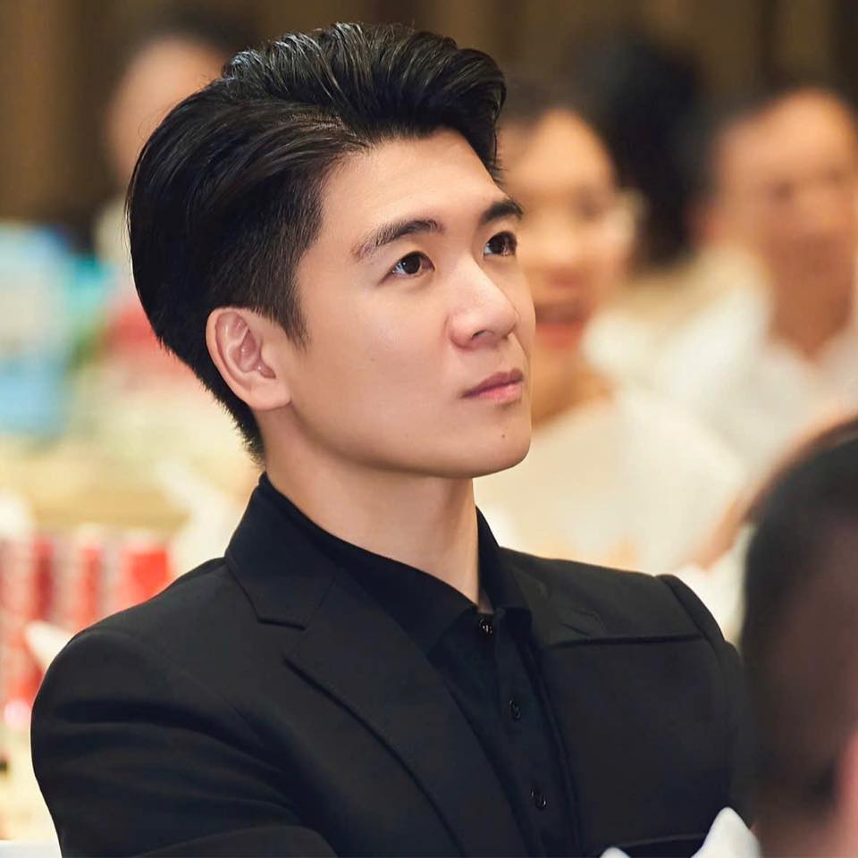 1,3 triệu người xem Phó tổng nhà bầu Hiển ăn chung gói xôi ruốc cùng các con: Người giàu cũng giống chúng ta thôi!- Ảnh 3.