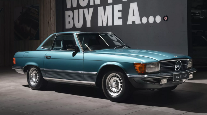 Chiếc siêu xe cổ Mercedes Benz 500 SL khiến giới sưu tầm sửng sốt- Ảnh 1. Chiếc siêu xe cổ Mercedes Benz 500 SL khiến giới sưu tầm sửng sốt- Ảnh 1.