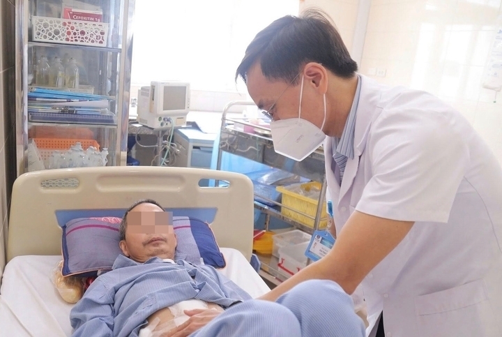 Thuốc ung thư đắt gấp 10 lần sau 20 năm, nhiều người bệnh phải bỏ dở điều trị- Ảnh 1. Thuốc ung thư đắt gấp 10 lần sau 20 năm, nhiều người bệnh phải bỏ dở điều trị- Ảnh 1.