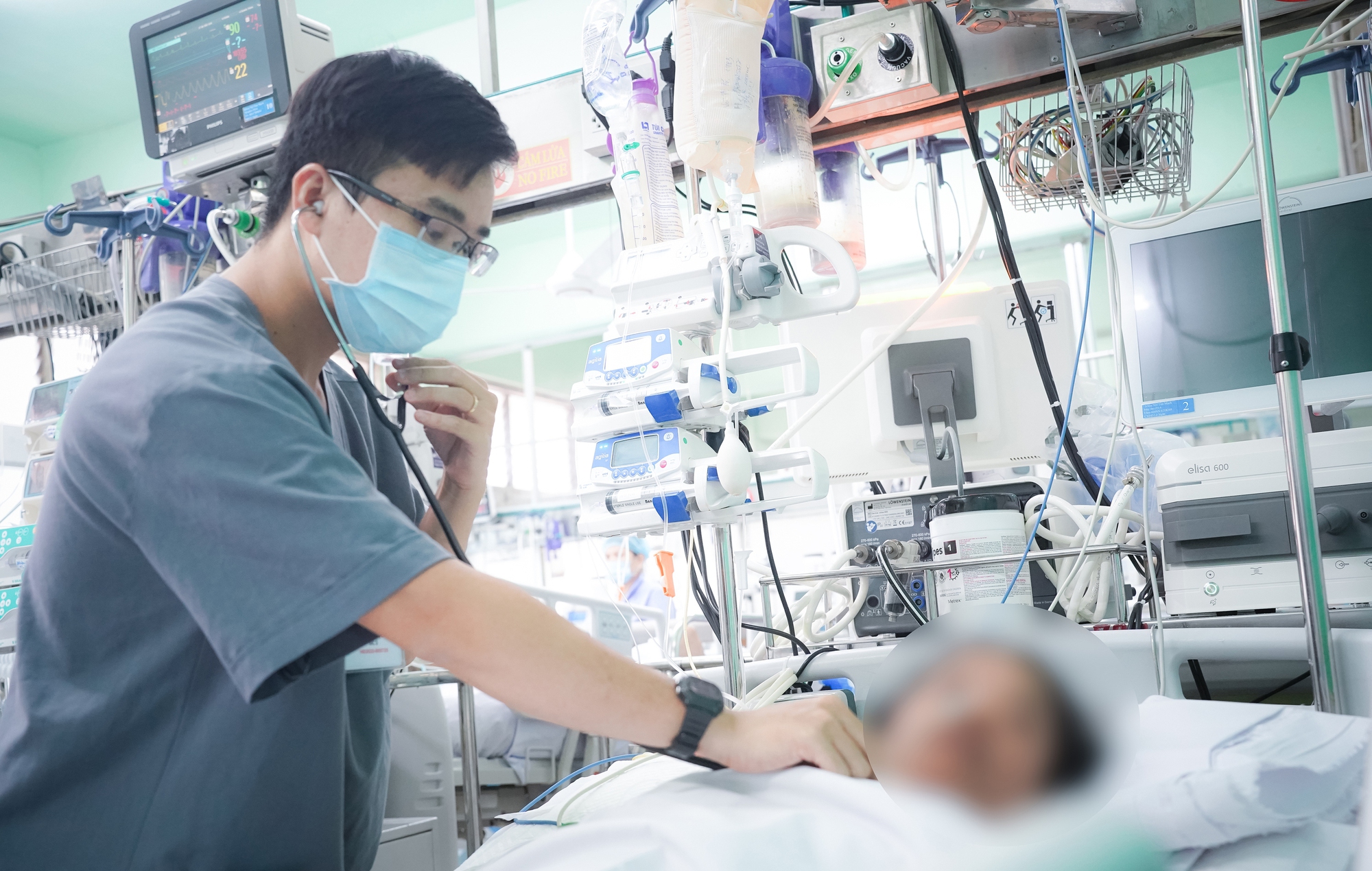 Bệnh viện Chợ Rẫy và Từ Dũ hợp sức cứu người phụ nữ mắc hội chứng "trái tim tan vỡ"- Ảnh 1. Bệnh viện Chợ Rẫy và Từ Dũ hợp sức cứu người phụ nữ mắc hội chứng "trái tim tan vỡ"- Ảnh 1.