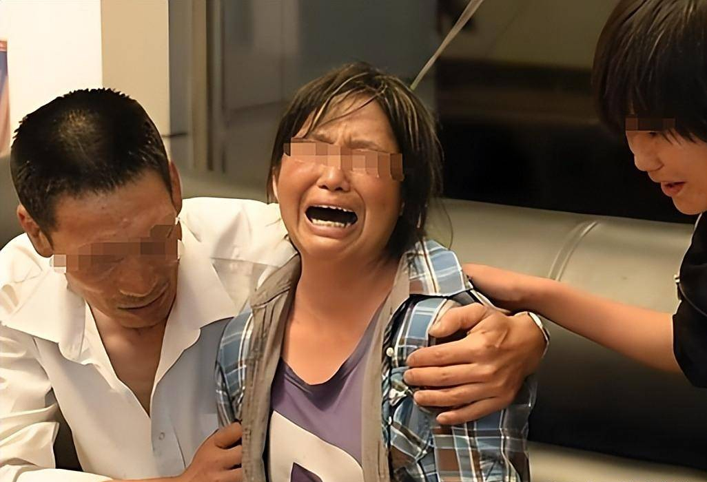 Nữ sinh thi trượt đại học, ở nhà ăn bám 7 năm: Đến khi mất, bố mẹ mới phát hiện sự thật rùng mình- Ảnh 3.