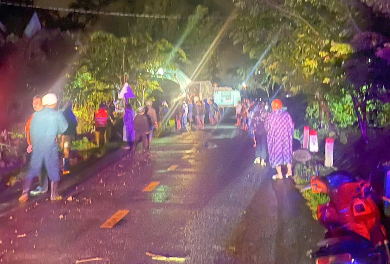 Tìm thấy thi thể nữ giáo viên bị lũ cuốn trôi ở Lâm Đồng- Ảnh 1.