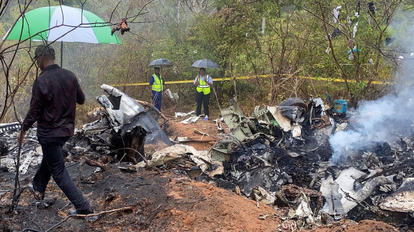 Kinh hoàng máy bay rơi ở Kenya khiến 12 người thiệt mạng Trong rừng rậm