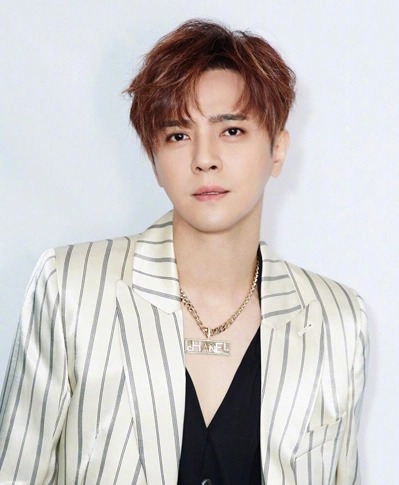 Cấm sóng ca sĩ T.- Ảnh 1. Cấm sóng ca sĩ T.- Ảnh 1.