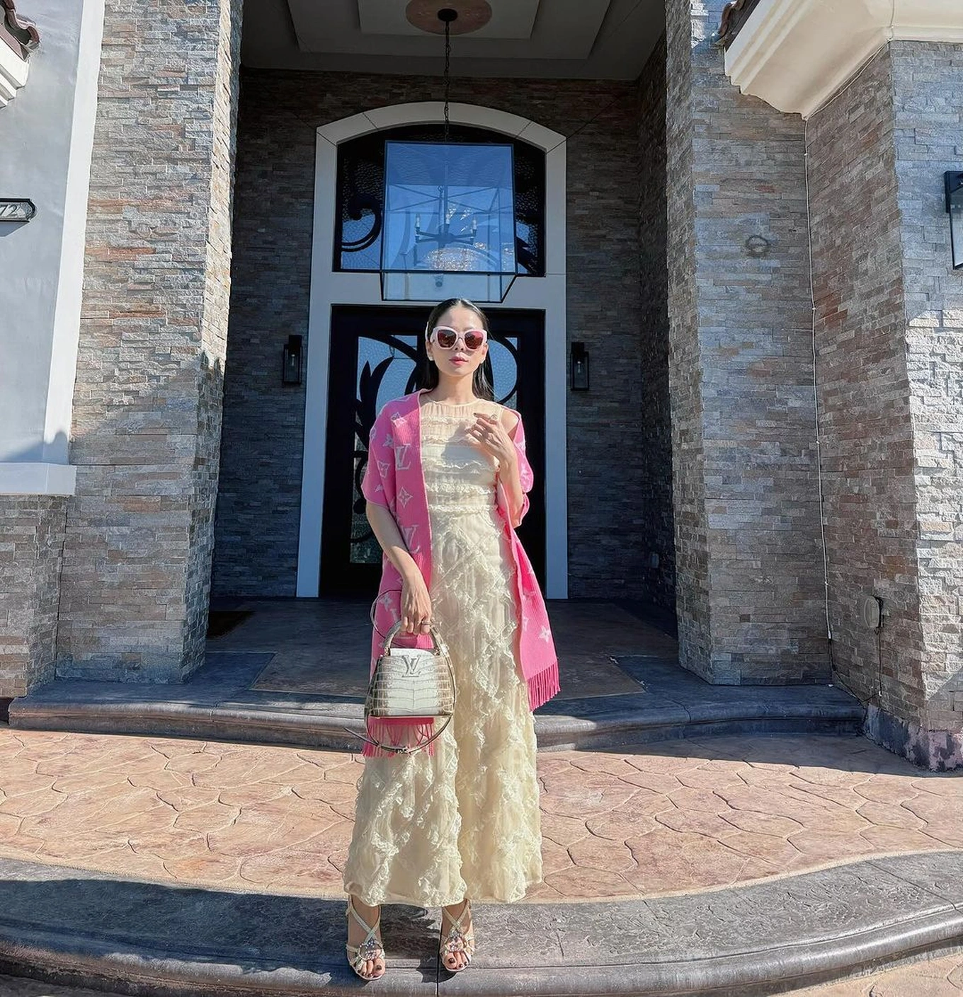 Bất động sản từ Nam chí Bắc, từ Việt Nam đến nước ngoài của Lệ Quyên- Ảnh 10. Bất động sản từ Nam chí Bắc, từ Việt Nam đến nước ngoài của Lệ Quyên- Ảnh 10.