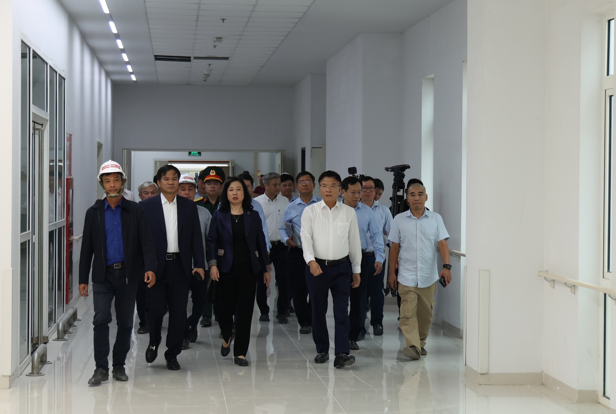 Hoàn thành việc xây dựng cơ sở 2 Bệnh viện Bạch Mai và Việt Đức trước 30/11- Ảnh 1. Hoàn thành việc xây dựng cơ sở 2 Bệnh viện Bạch Mai và Việt Đức trước 30/11- Ảnh 1.