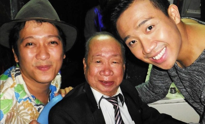 'Quái kiệt làng hài' từng chất tiền đầy tủ, cuối đời nương tựa vợ kém 20 tuổi- Ảnh 2. 'Quái kiệt làng hài' từng chất tiền đầy tủ, cuối đời nương tựa vợ kém 20 tuổi- Ảnh 2.