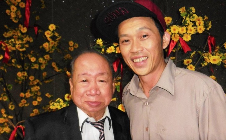 'Quái kiệt làng hài' từng chất tiền đầy tủ, cuối đời nương tựa vợ kém 20 tuổi- Ảnh 3. 'Quái kiệt làng hài' từng chất tiền đầy tủ, cuối đời nương tựa vợ kém 20 tuổi- Ảnh 3.