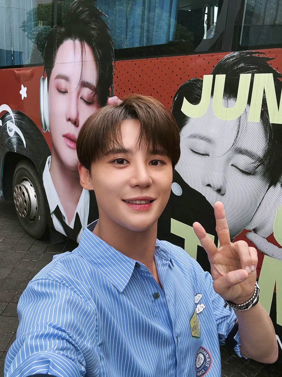 Giờ đây, Junsu đã có thể thoải mái xuất hiện trên sóng truyền hình Giờ đây, Junsu đã có thể thoải mái xuất hiện trên sóng truyền hình