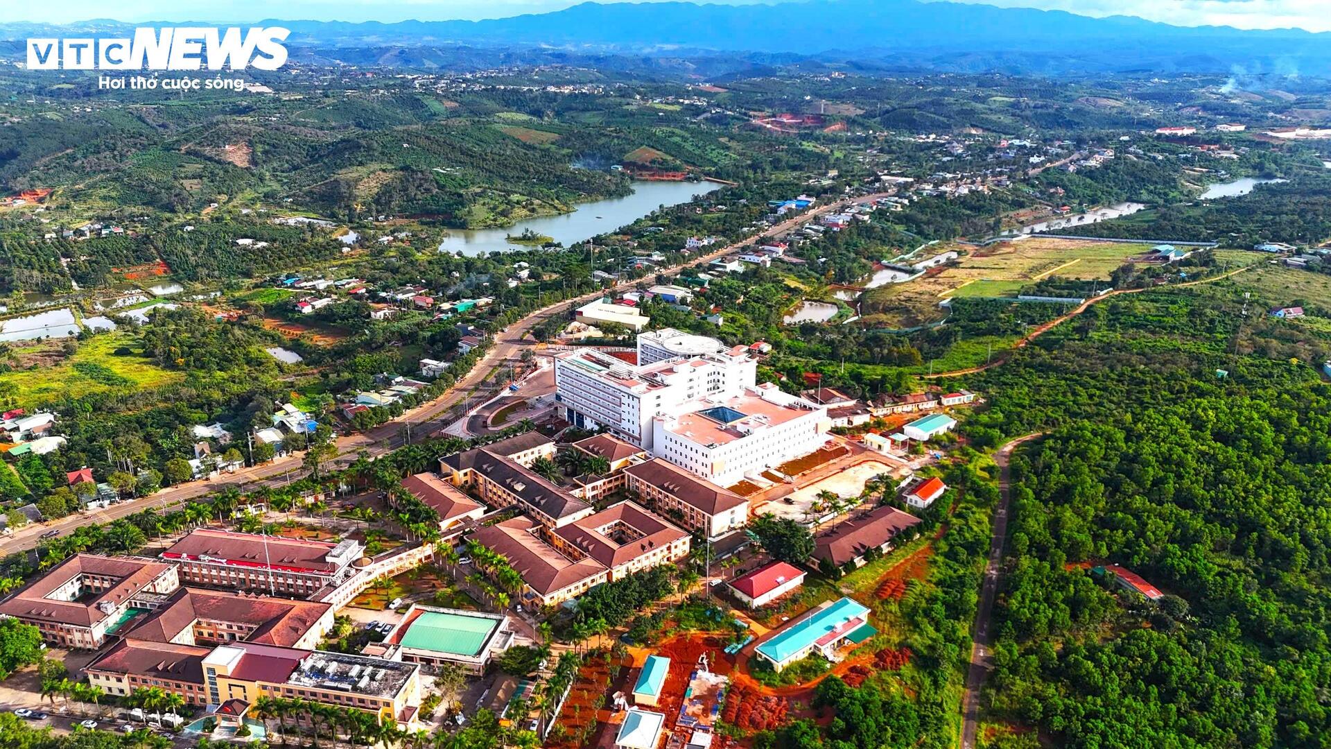 Cận cảnh bệnh viện có bãi đáp trực thăng đầu tiên ở Tây Nguyên- Ảnh 3. Cận cảnh bệnh viện có bãi đáp trực thăng đầu tiên ở Tây Nguyên- Ảnh 3.