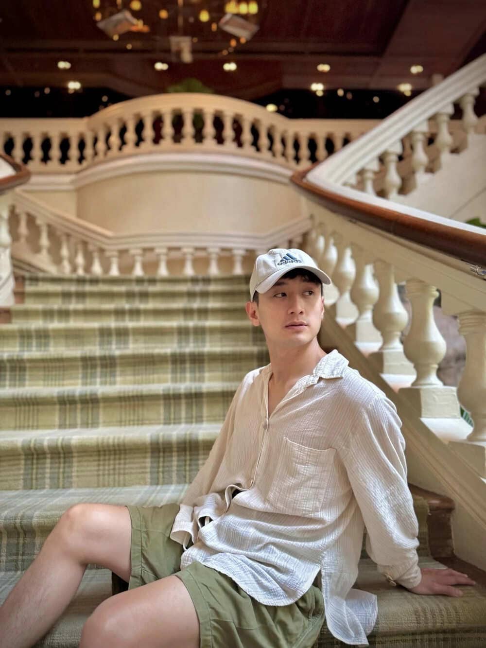 Nam diễn viên mắc HIV công khai bạn trai, hé lộ 2 nỗi lo- Ảnh 3. Nam diễn viên mắc HIV công khai bạn trai, hé lộ 2 nỗi lo- Ảnh 3.