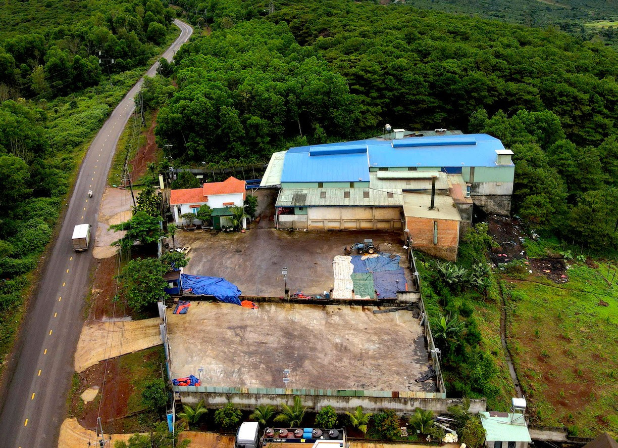 Tận thấy cơ ngơi của đại gia 'cà phê giả' vừa bị tạm giữ hình sự- Ảnh 1.