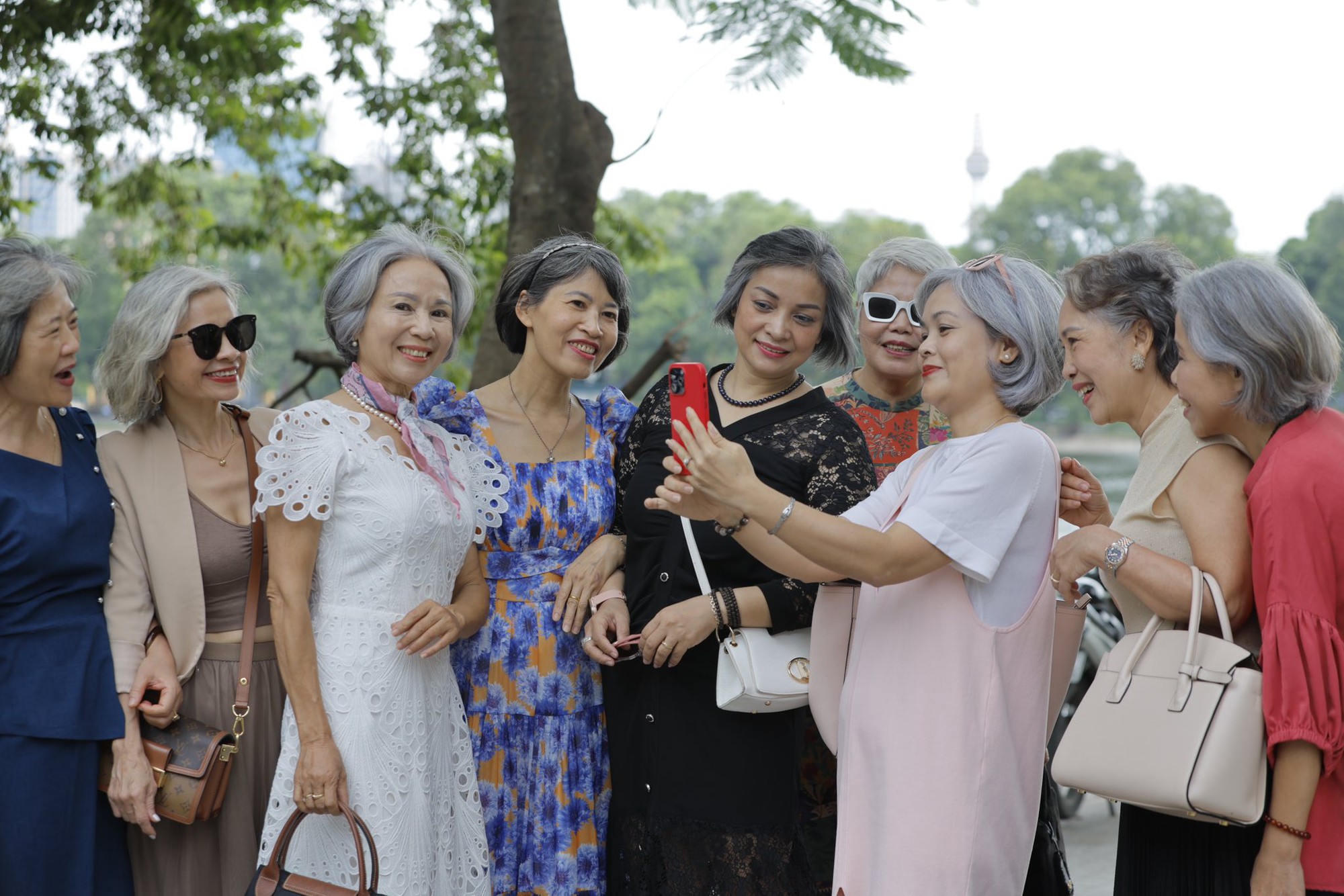 Tìm ra hội chơi tóc bạc khét nhất thủ đô, đỉnh nhất là một Tìm ra hội chơi tóc bạc khét nhất thủ đô, đỉnh nhất là một