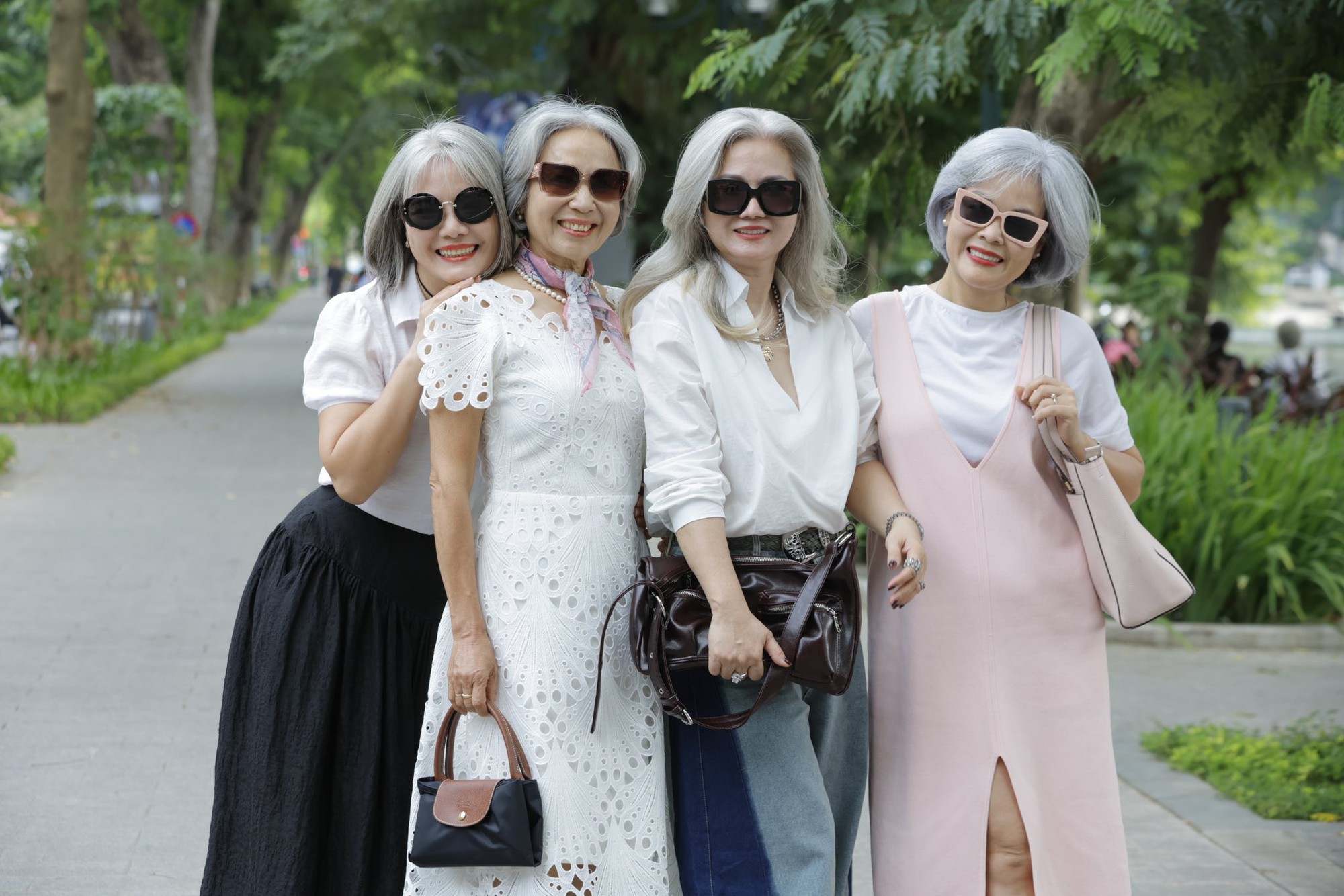 Tìm ra hội chơi tóc bạc khét nhất thủ đô, đỉnh nhất là một Tìm ra hội chơi tóc bạc khét nhất thủ đô, đỉnh nhất là một