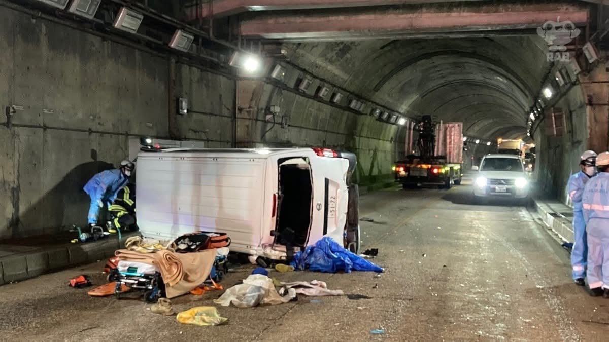 Hiện trường kinh ho&agrave;ng vụ tai nạn khiến 6 lao động Việt thương vong- Ảnh 1.