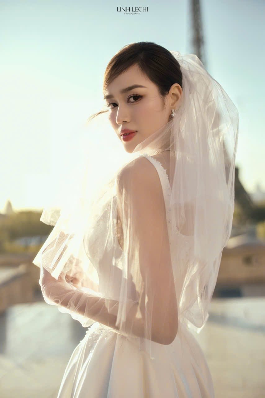 Trọn ảnh cưới ở Châu Âu của Đỗ Hà: Thiếu gia Viết Vương lại thế nữa rồi!- Ảnh 8. Trọn ảnh cưới ở Châu Âu của Đỗ Hà: Thiếu gia Viết Vương lại thế nữa rồi!- Ảnh 8.