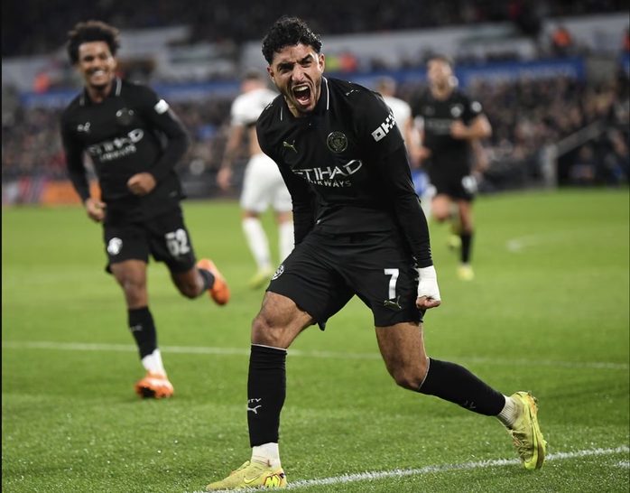 Ngược dòng đánh bại Swansea, Man City giành vé tứ kết League Cup - Ảnh 3.