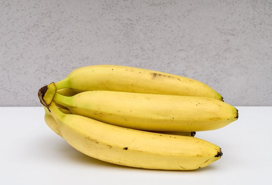 Chuối tươi ngon suốt 1 tháng khi được bảo quản theo cách ít người biết này- Ảnh 1.