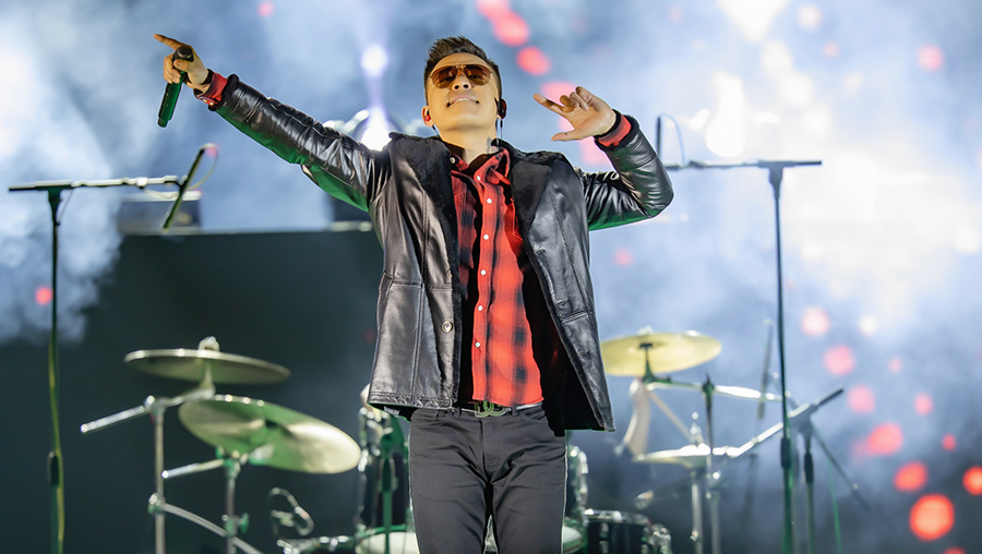 Chỉ trong 1 năm, Tuấn Hưng liên tục gặp biến cố- Ảnh 10.