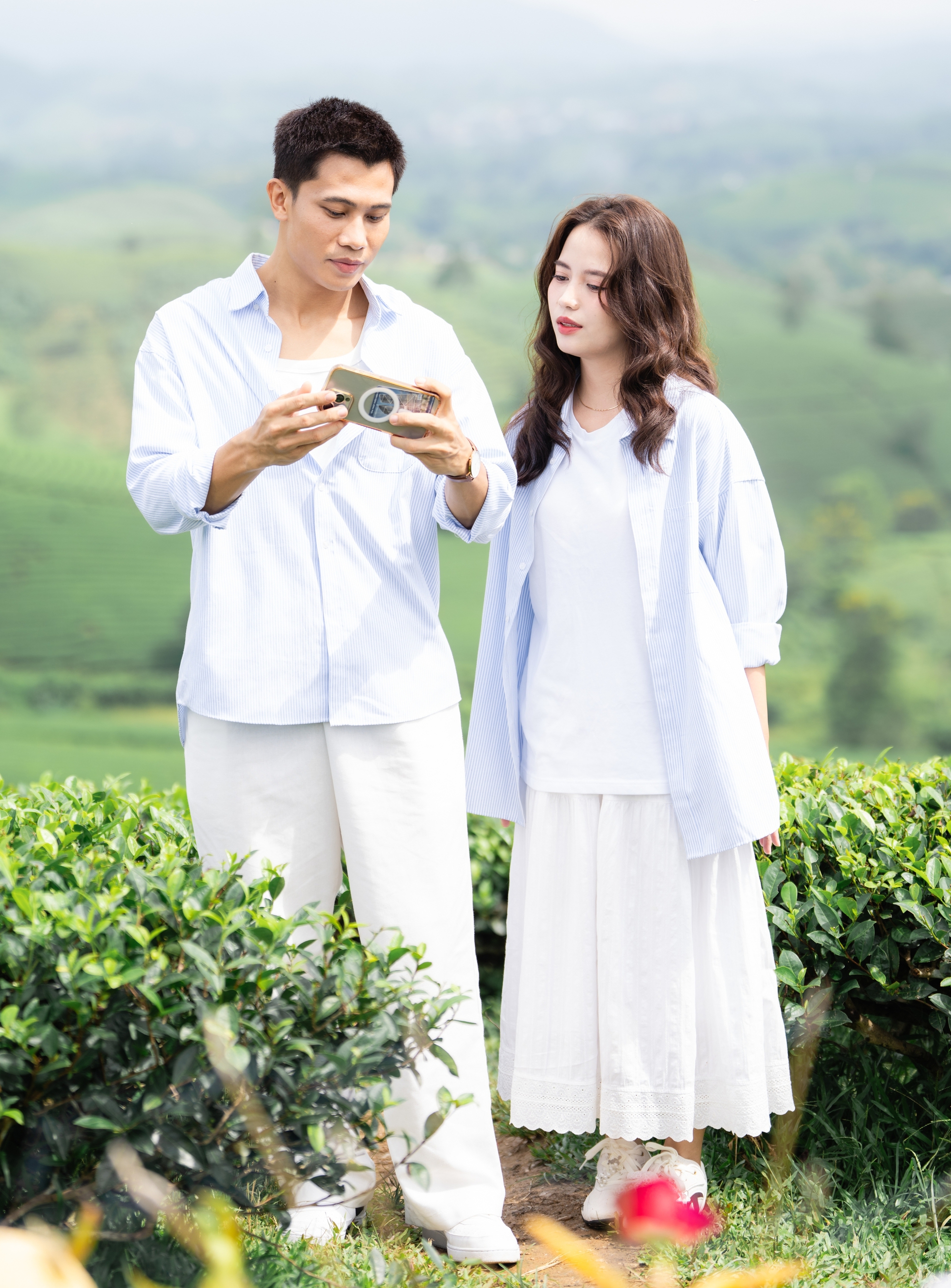 Phương Thảo mời Tạ phim "Mưa đỏ" đóng MV đầu tay- Ảnh 9.