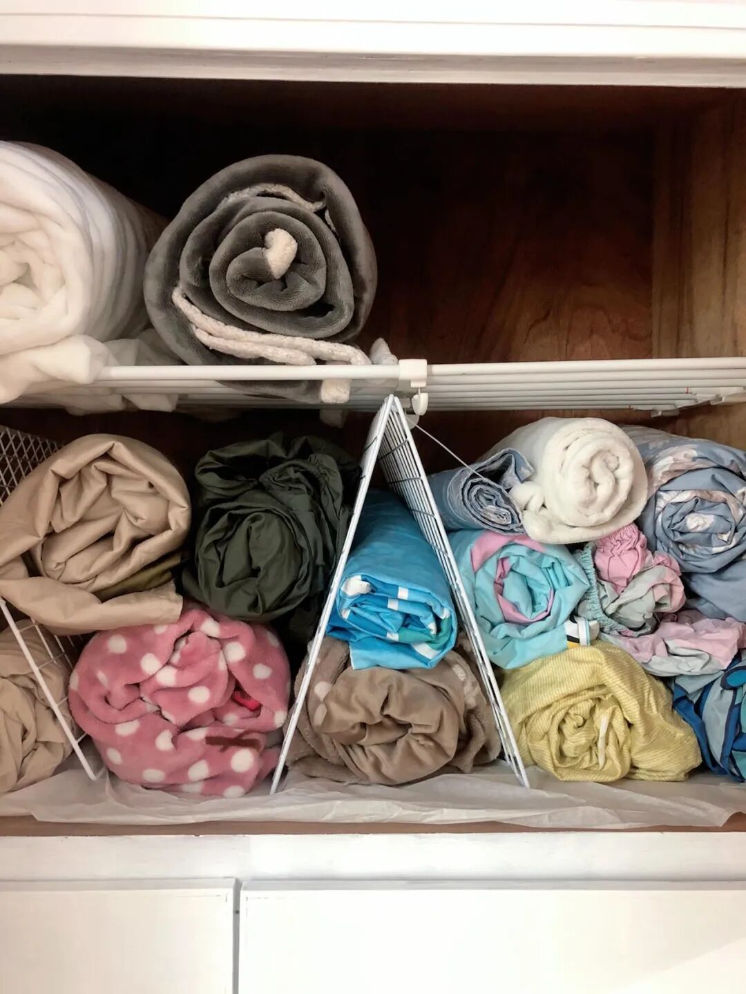 Cách cất đồ trong tủ của phụ nữ trung niên khiến tôi phải thốt lên: Sao họ thông minh thế!- Ảnh 13. Cách cất đồ trong tủ của phụ nữ trung niên khiến tôi phải thốt lên: Sao họ thông minh thế!- Ảnh 13.