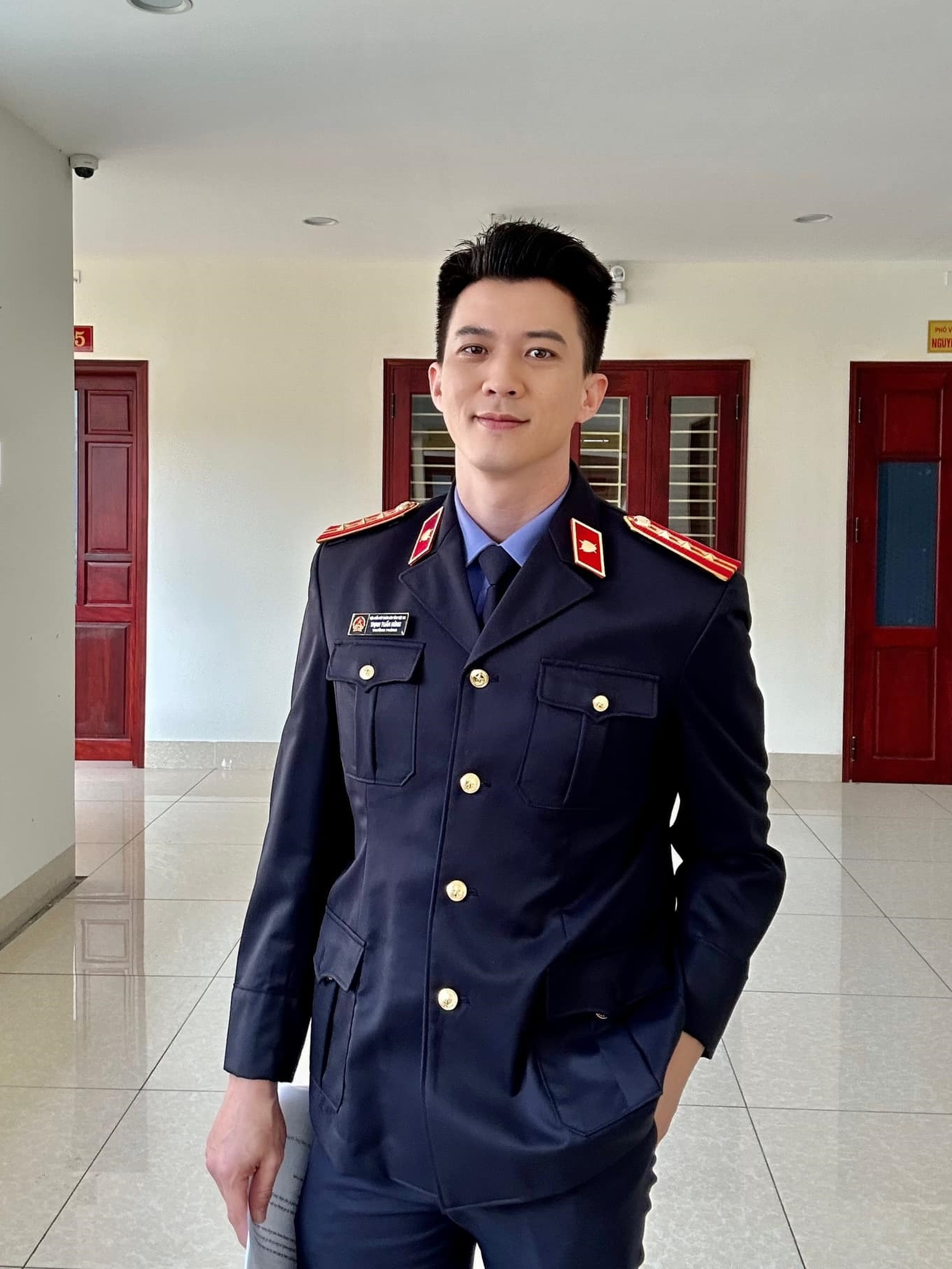 Quá khứ của tổng tài hot nhất phim Việt giờ vàng: Trai Trung, Hàn xin mời nép sang bên!- Ảnh 6. Quá khứ của tổng tài hot nhất phim Việt giờ vàng: Trai Trung, Hàn xin mời nép sang bên!- Ảnh 6.