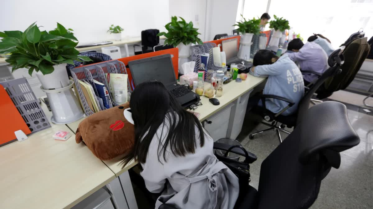 5 biểu hiện của người EQ thấp khi đi làm- Ảnh 1.