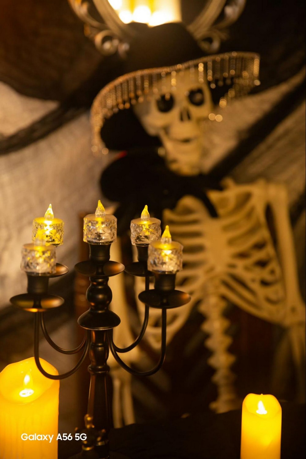 Khi Halloween gặp AI: Gemini trên Galaxy A56 giúp bạn sáng tạo hơn bao giờ hết- Ảnh 8.