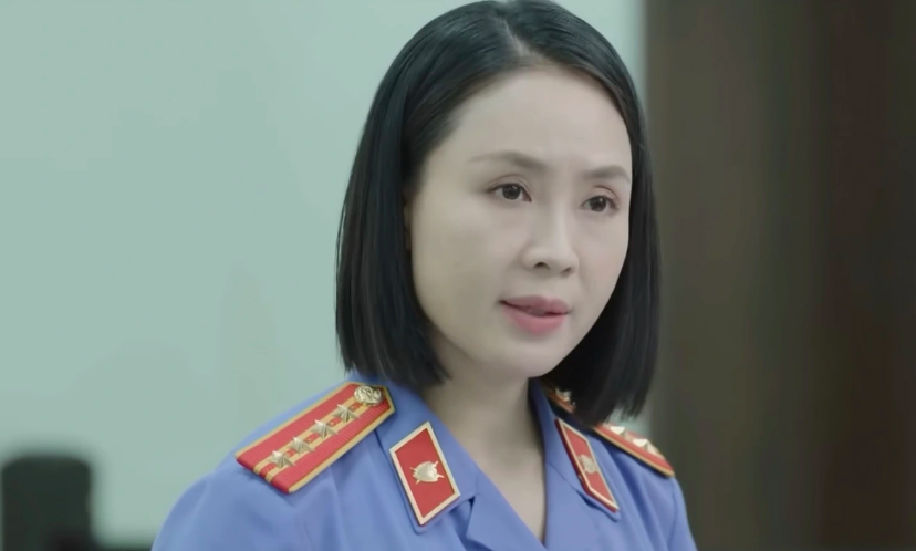 Hồng Diễm vừa xuất hiện đã bị chê- Ảnh 2. Hồng Diễm vừa xuất hiện đã bị chê- Ảnh 2.